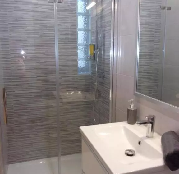 ペンション Le Bourget   Envolée Romantique