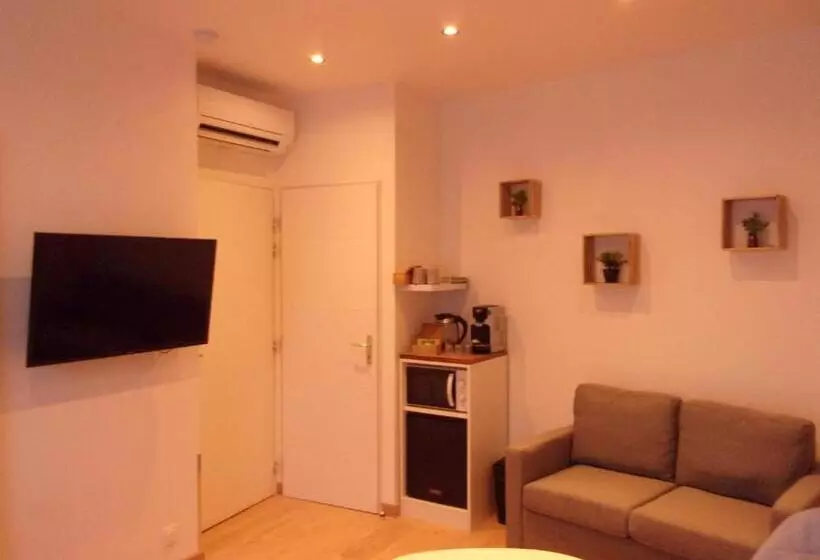 ペンション Le Bourget   Envolée Romantique