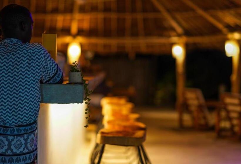 استراحتگاه The Mida Creek