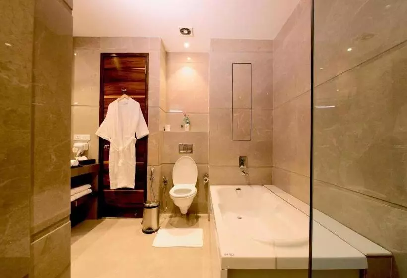 ホテル Surestay By Best Western Model Town Amritsar