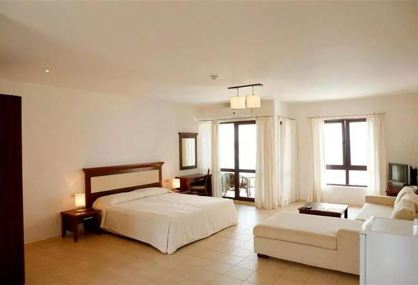 Apartments Ofir