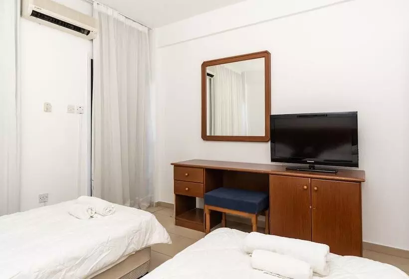 Flora Hotel Apartments