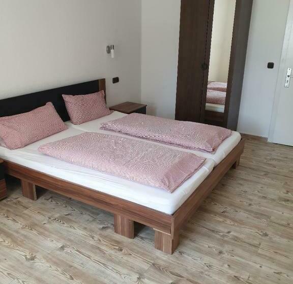 בית מלון כפרי Gastehaus In Der Alte Kellerei