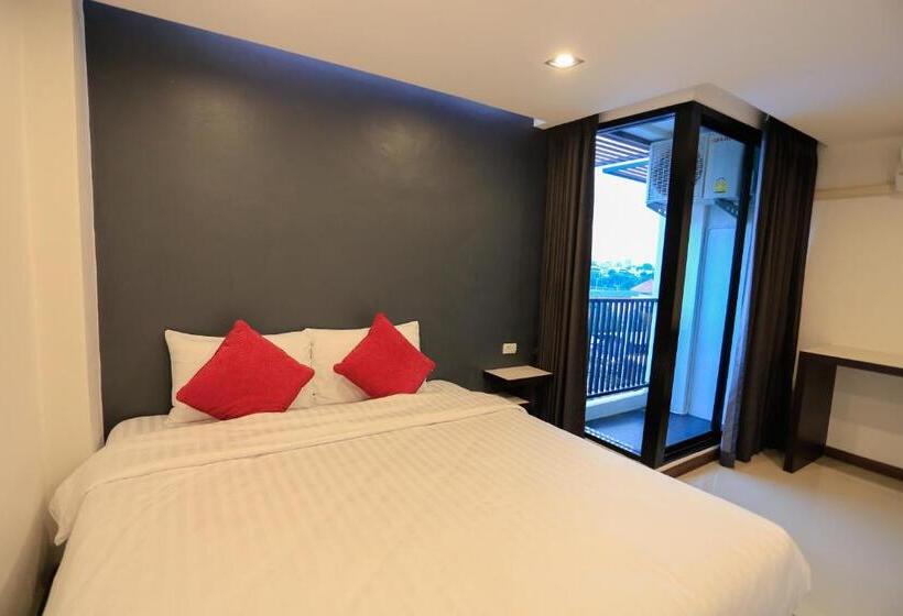 בית מלון כפרי Khonkaen Residence