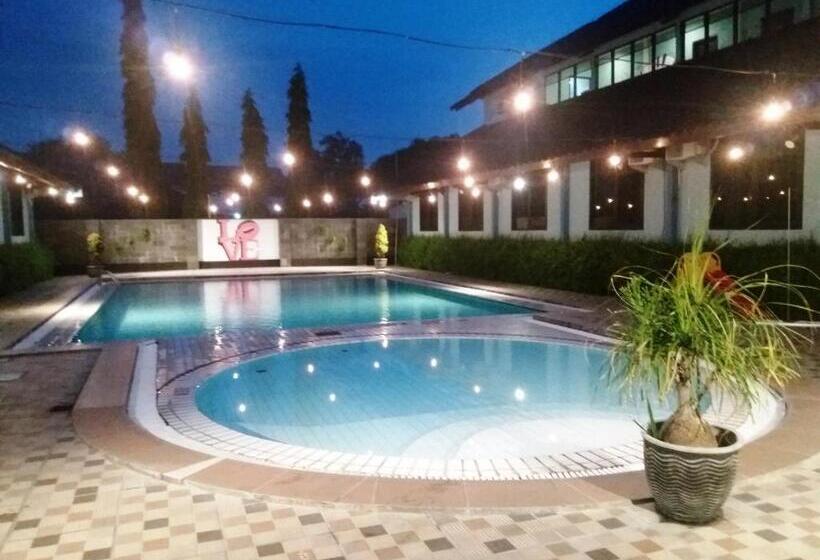 Szálloda Sofia Juanda Surabaya