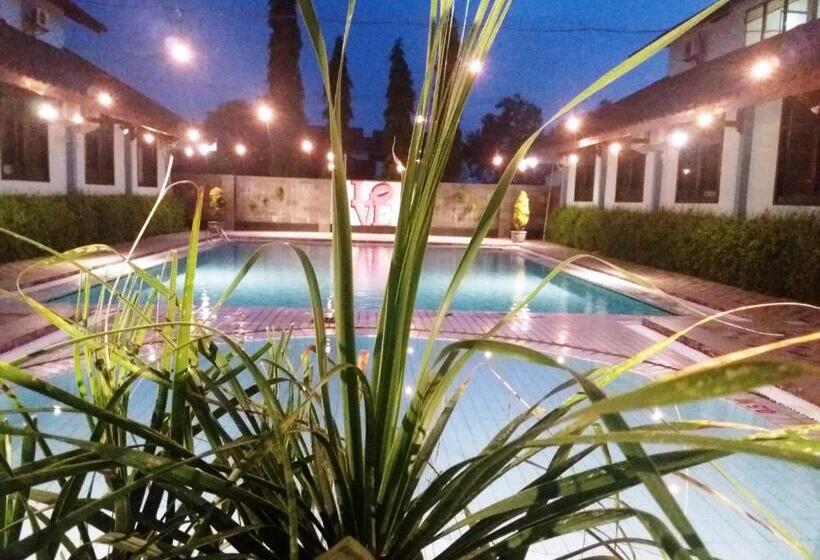 Szálloda Sofia Juanda Surabaya