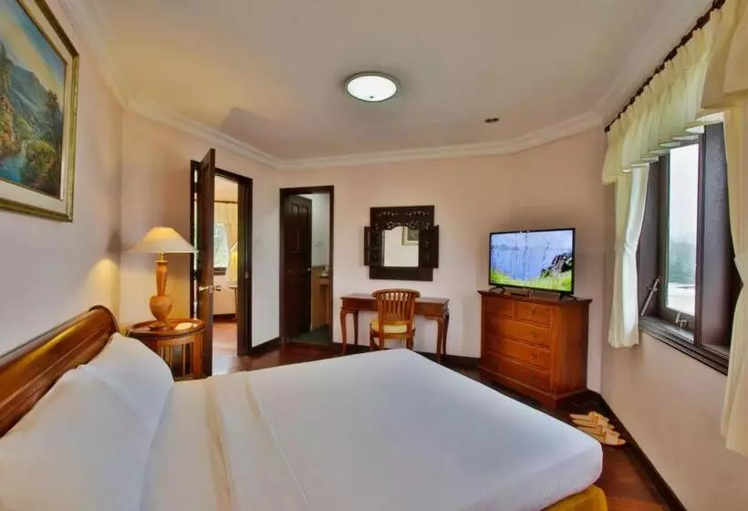 Otel The Jayakarta Cisarua