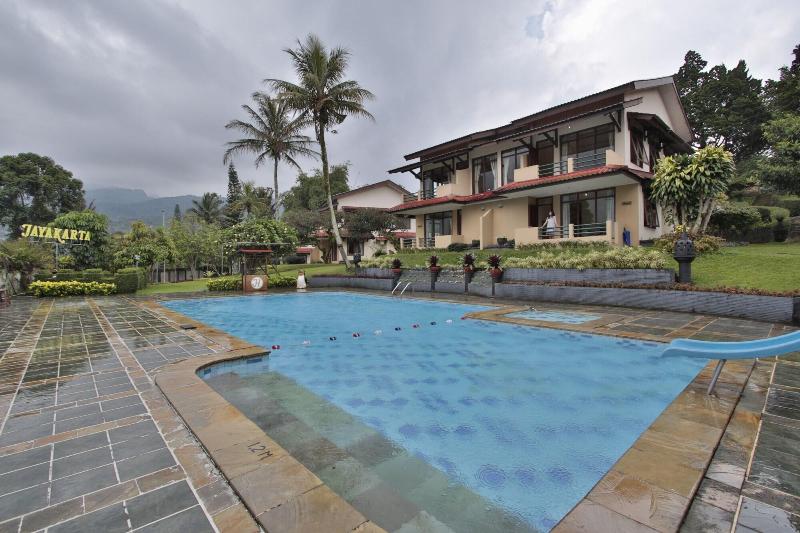 Hotel The Jayakarta Cisarua