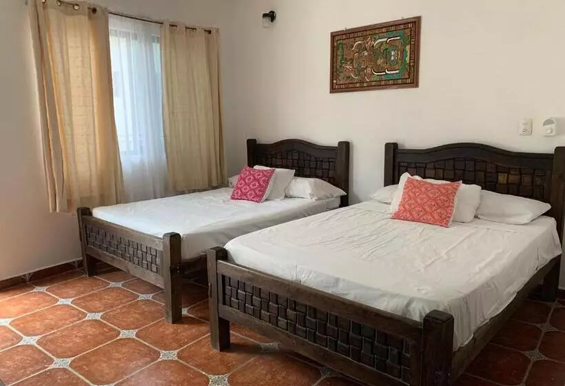 هتل Villa Esmeralda