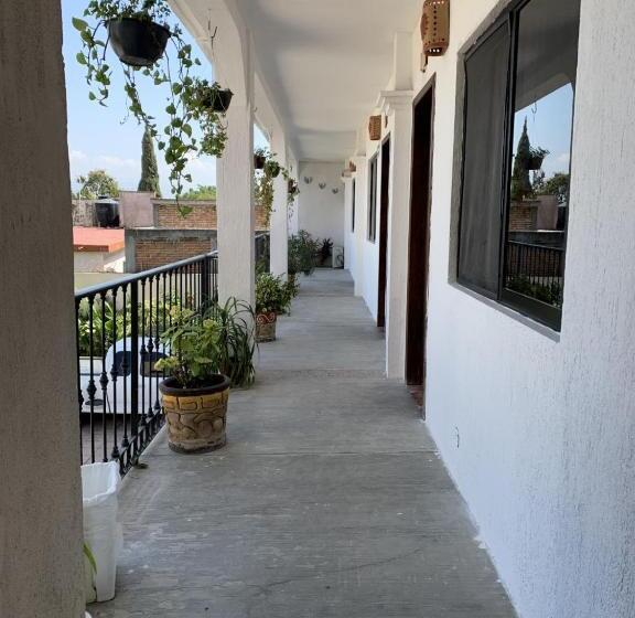 Отель Villa Esmeralda