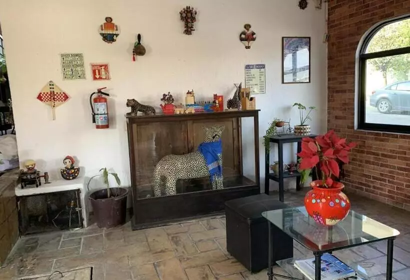 هتل Villa Esmeralda