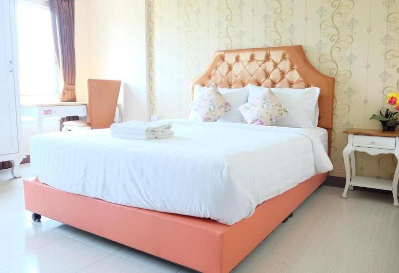 Kesorn Boutique Residence At 8 Riew