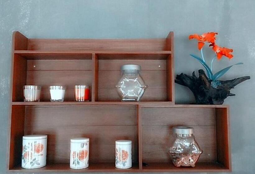 Kesorn Boutique Residence At 8 Riew