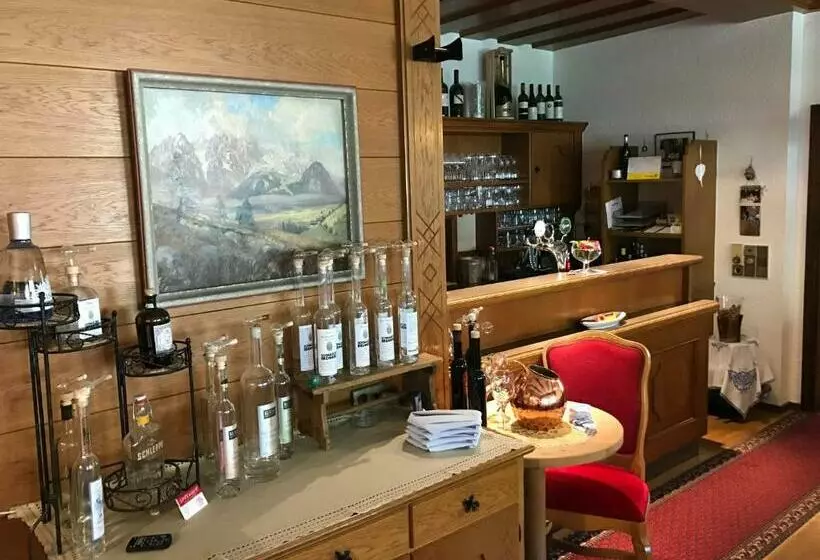 ペンション Gasthof Sprenger