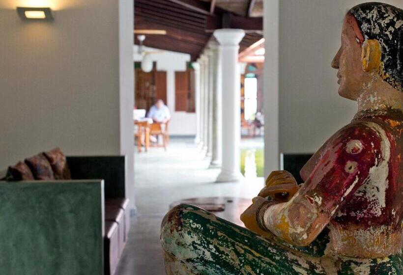 Resort Purity At Lake Vembanad