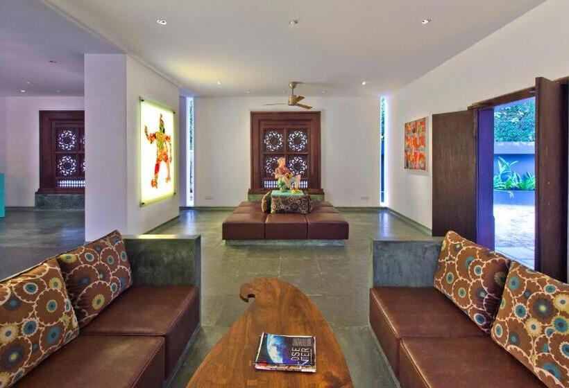 Resort Purity At Lake Vembanad