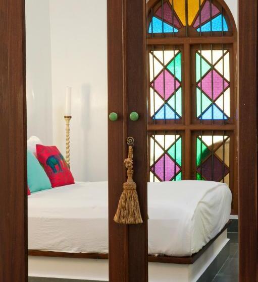 Resort Purity At Lake Vembanad