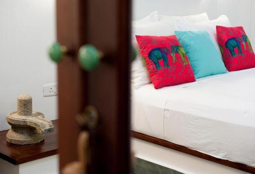 Resort Purity At Lake Vembanad