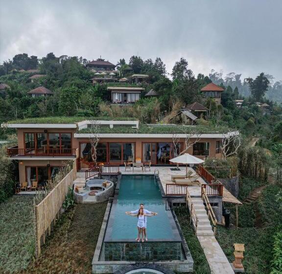 Munduk Moding Plantation Nature Resort