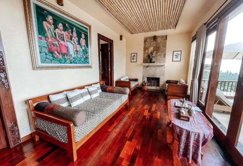 Munduk Moding Plantation Nature Resort