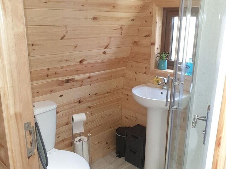 Bed and Breakfast Brora Pods