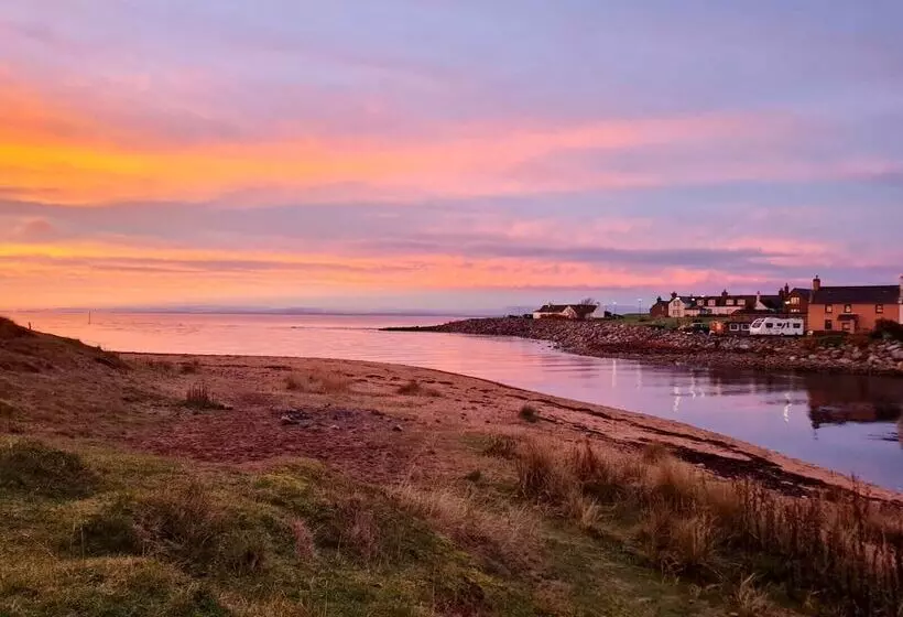 Bed and Breakfast Brora Pods