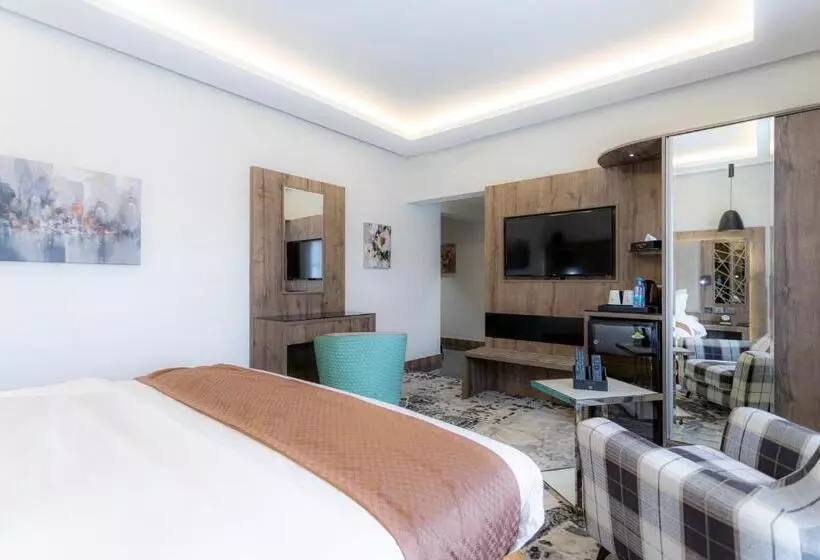Gacine Hotel Al Tahlia