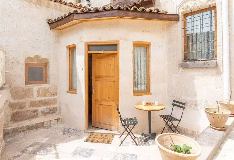 Hotelli Cafer Aga Konagi