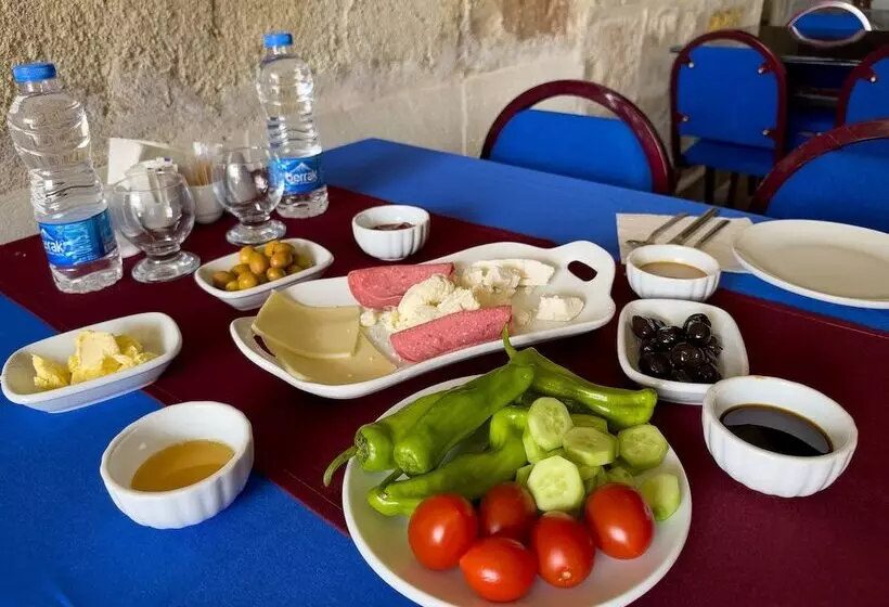 Hotelli Cafer Aga Konagi