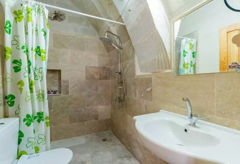 Hotelli Cafer Aga Konagi