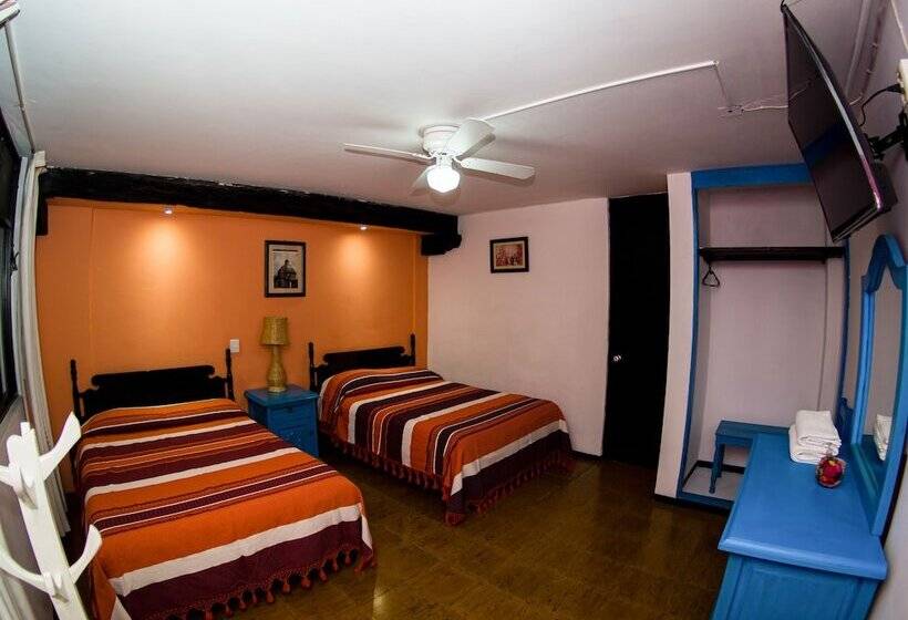 Отель Casa California