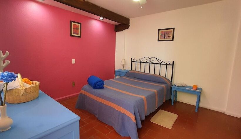 Отель Casa California