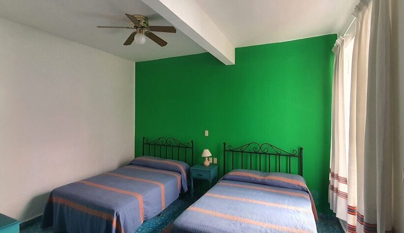 Отель Casa California