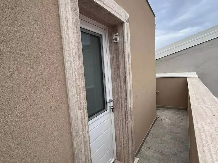 Aamiaismajoitus (B&B) La Perla A Marzamemi