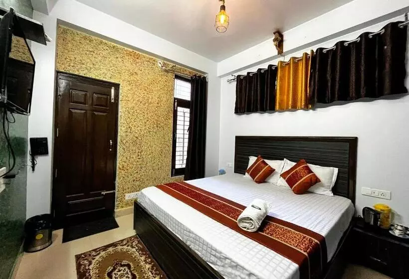 تختخواب و صبحانه Puri S Bnb