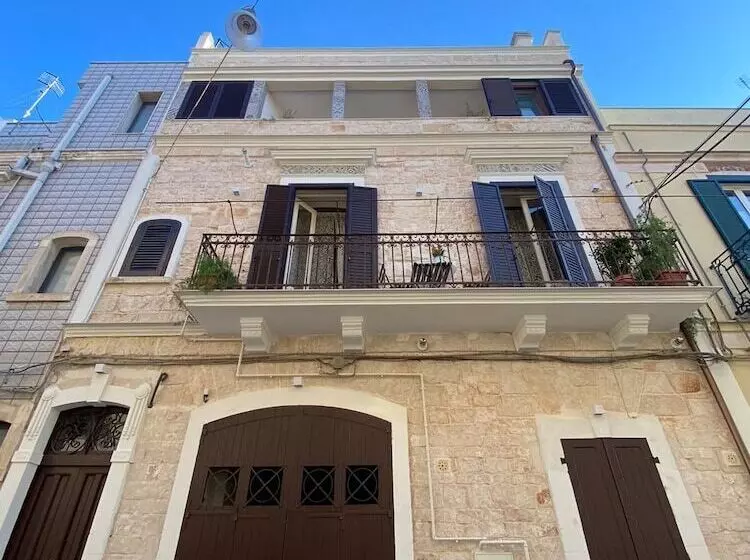 Aamiaismajoitus (B&B) Racconti Di Pietra