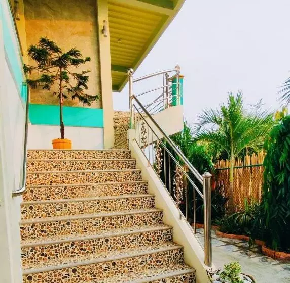 ホテル Emshienell Beach Resort And Event Place