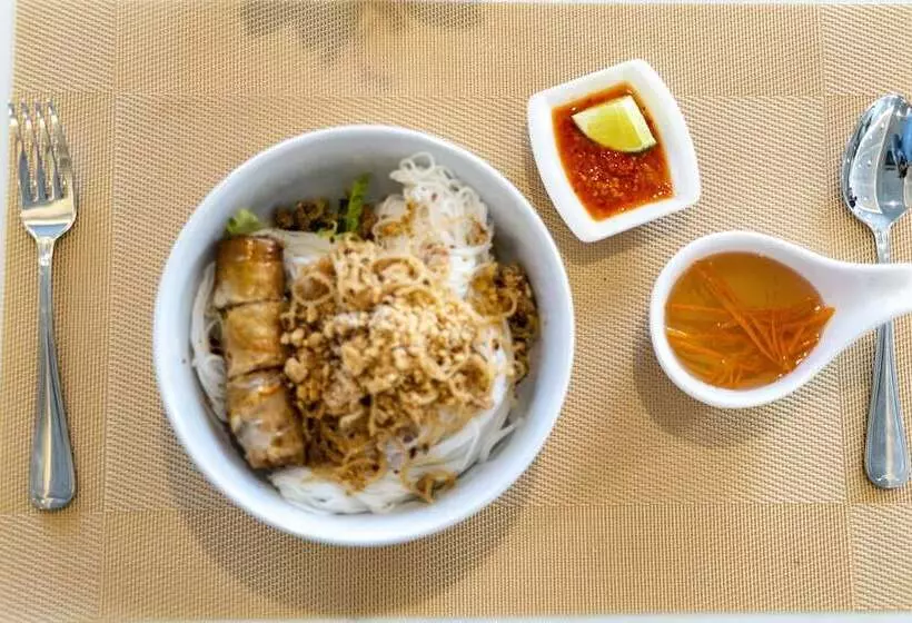 St Hotel Wattay Airport