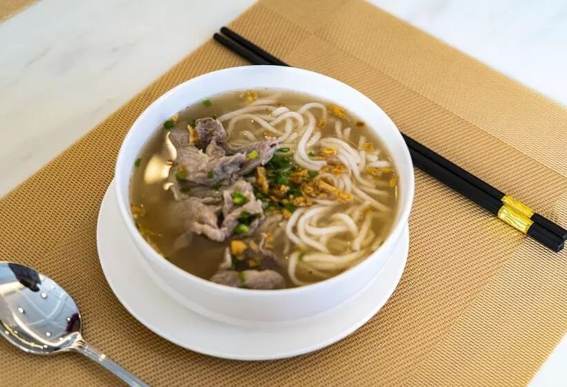 St Hotel Wattay Airport