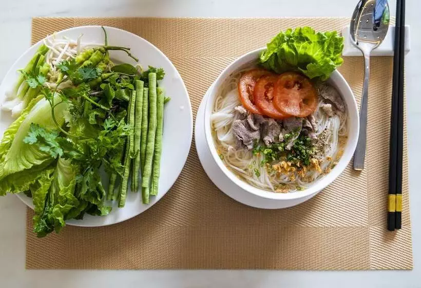 St Hotel Wattay Airport