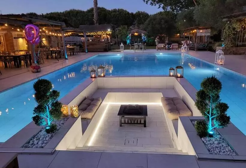 پانسیون Paradise Ranch