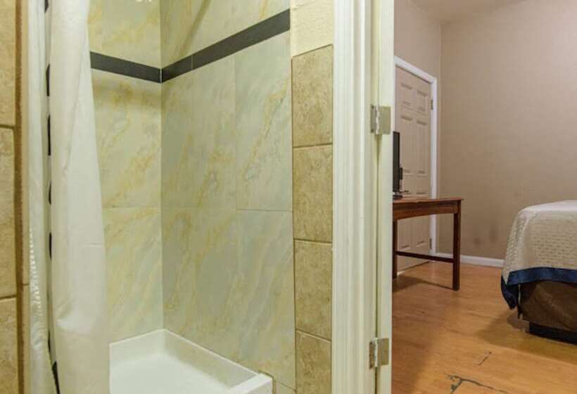 فندق صغير Elite Inn