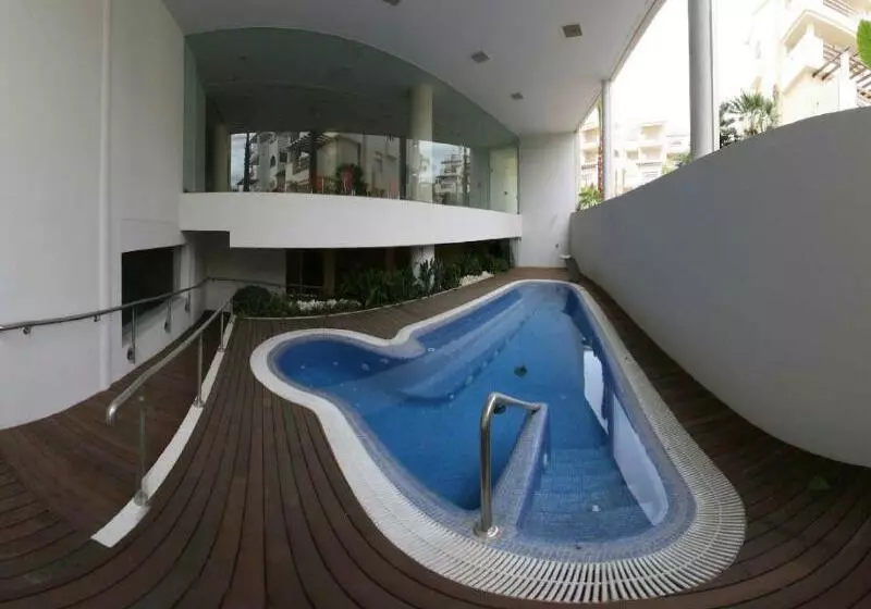 El Campanario Del Paraíso