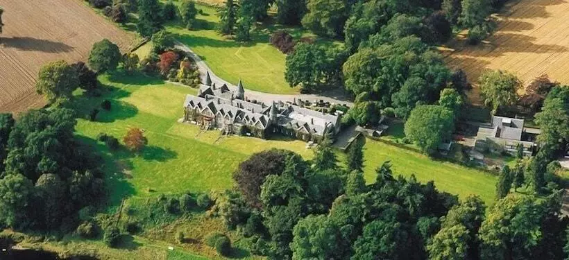 호텔 Ballathie Sportsmans Lodge