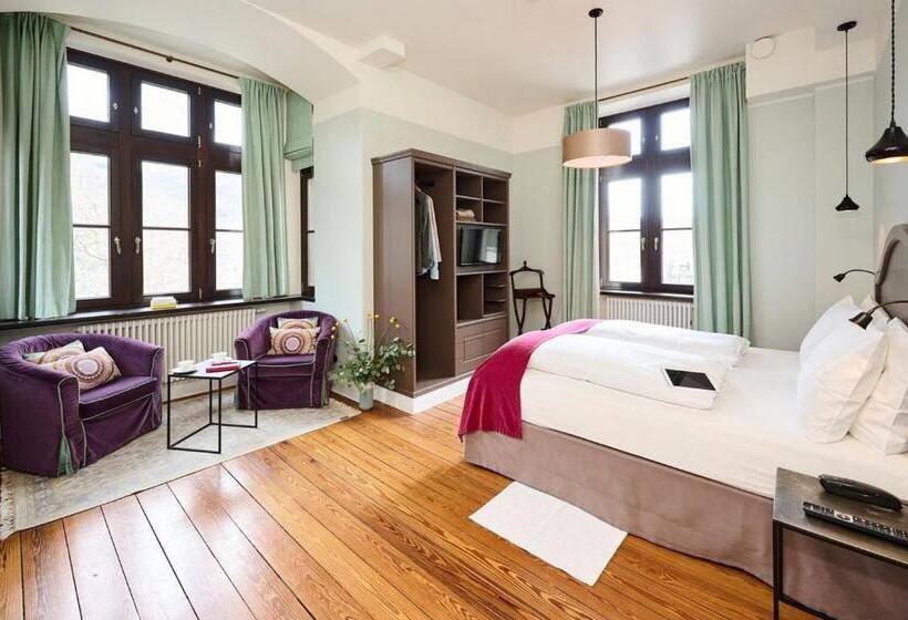 Отель Burg Reichenstein