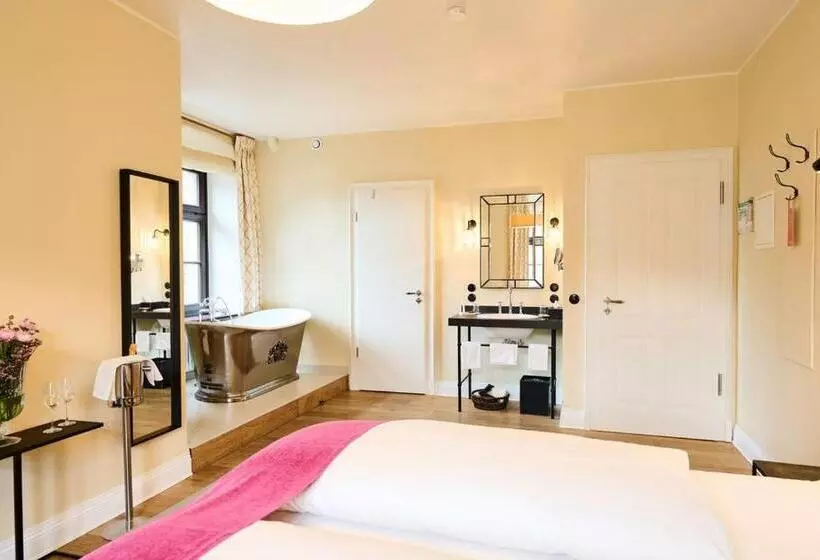 בית מלון כפרי Burg Reichenstein