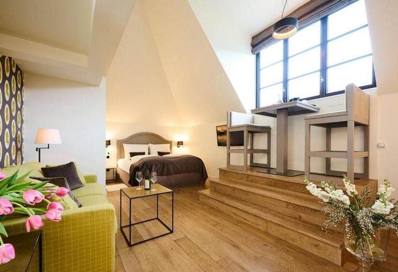 Отель Burg Reichenstein