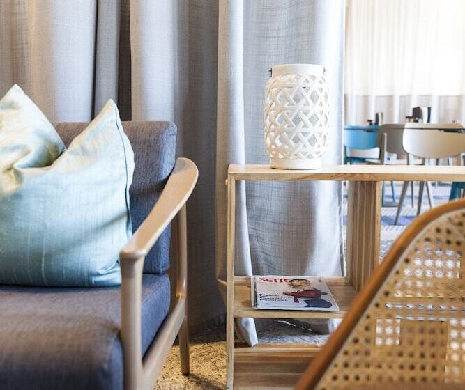 ホテル De Charme Laveno