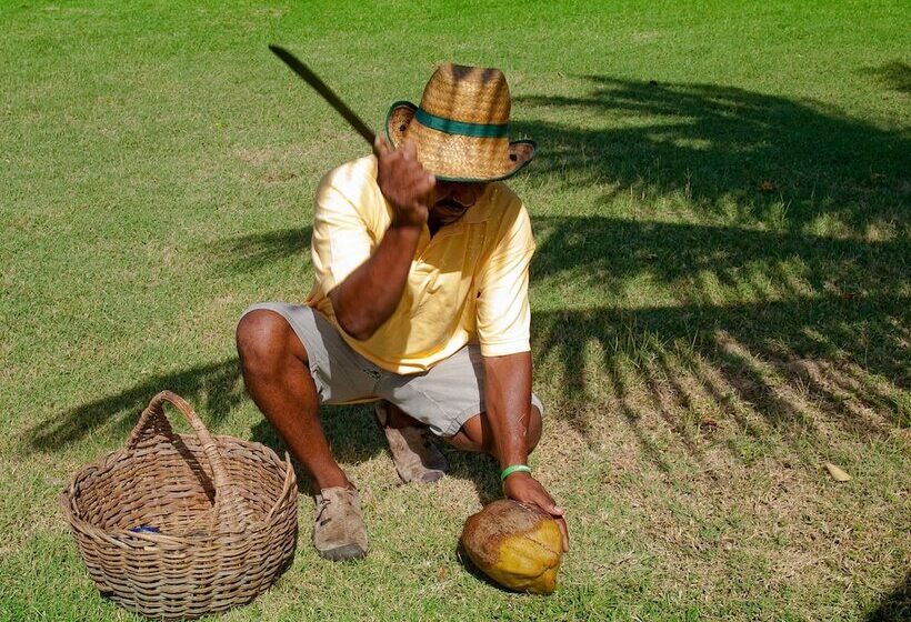 בית מלון כפרי Firefly Estate Bequia