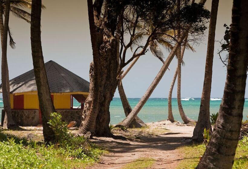 בית מלון כפרי Firefly Estate Bequia